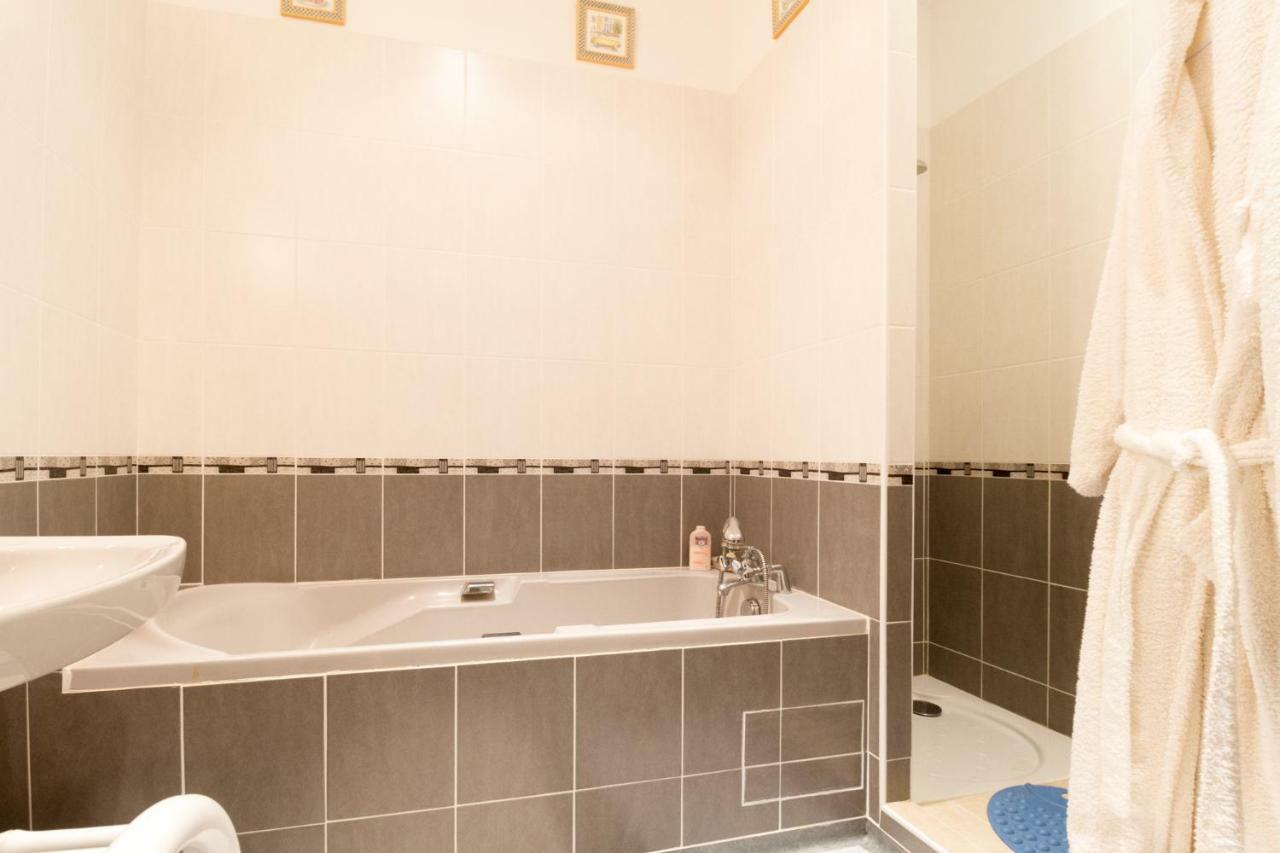 Chambres D'Hotes Saint Roch Tournecoupe 외부 사진